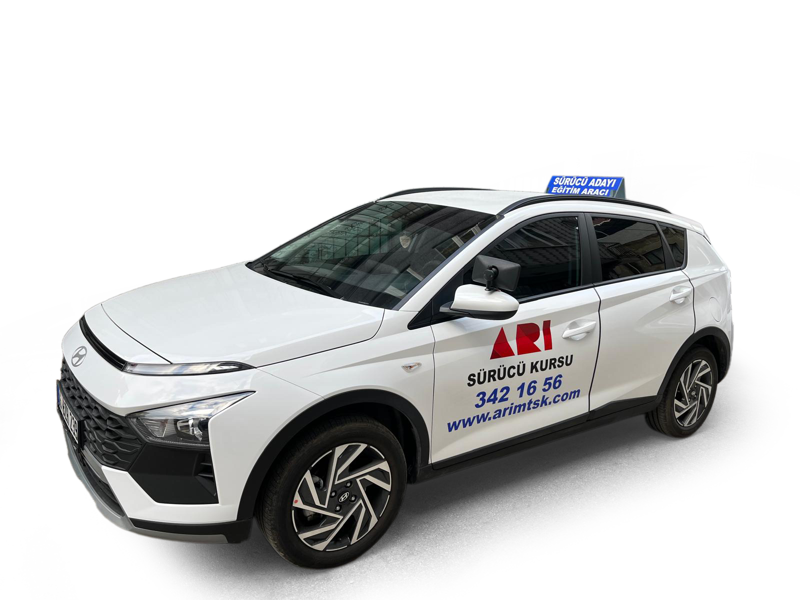 Arı Sürücü Kursu eğitim aracı - önden görünüm